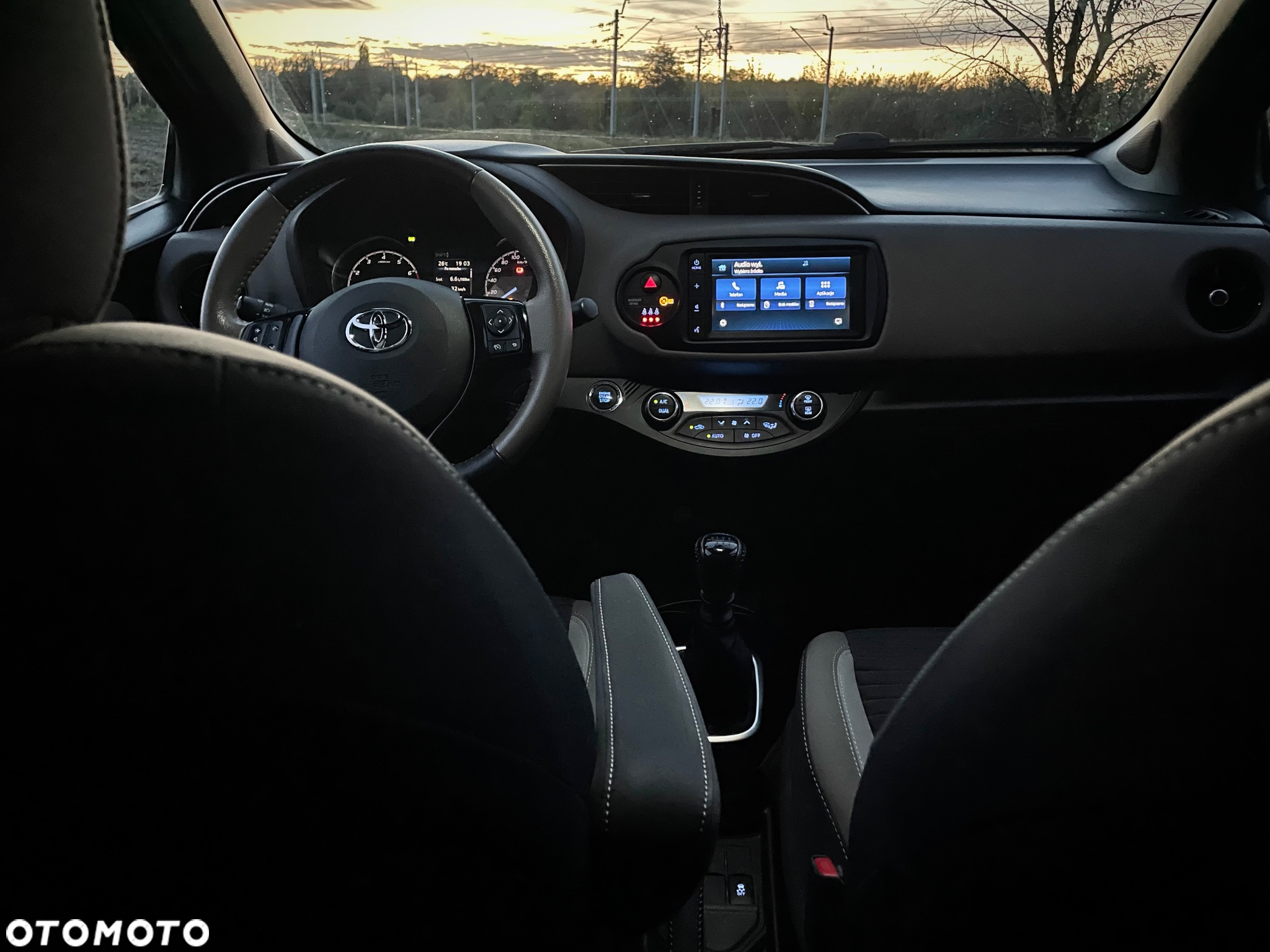 Toyota Yaris 1.5 Selection - 22