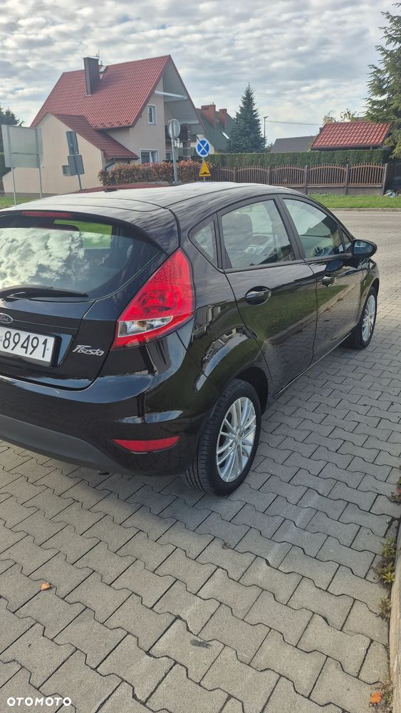 Ford Fiesta - 11