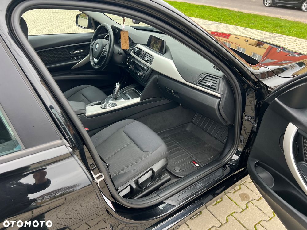 BMW Seria 3 - 10