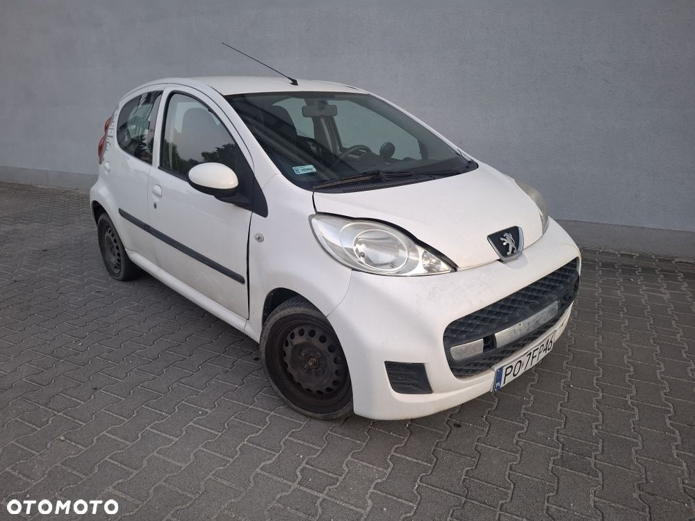 Peugeot 107 - 4