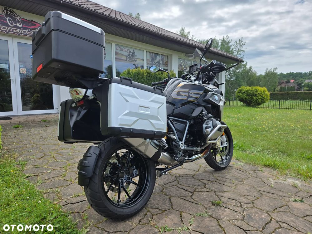 BMW R - 2