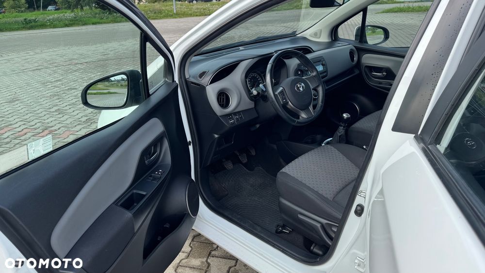 Toyota Yaris 1.4 D-4D Active - 18
