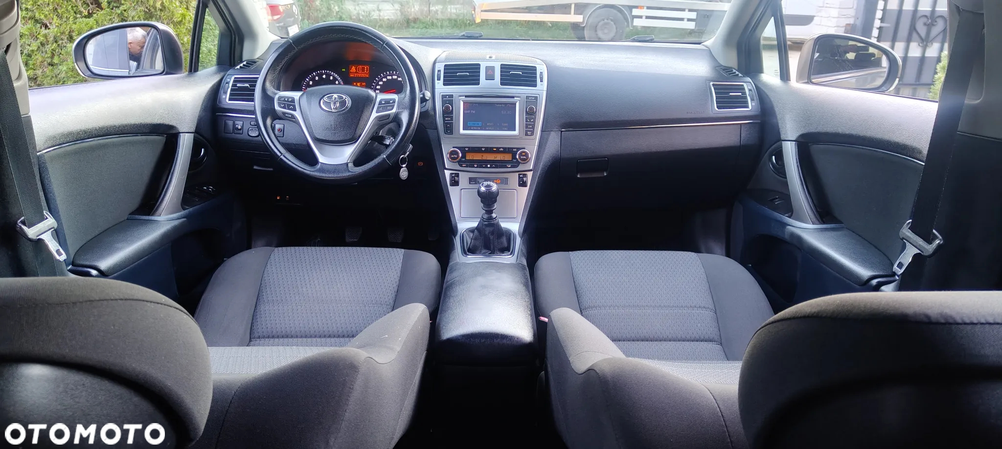 Toyota Avensis 1.8 Executive - 19