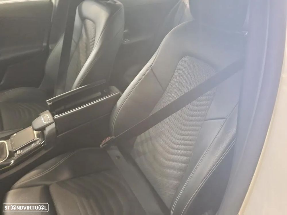 Mercedes-Benz A 180 d Business Solutions - 9