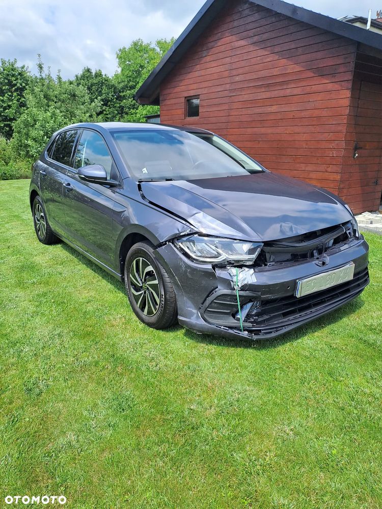 Volkswagen Polo 1.0 TSI Comfortline DSG - 2