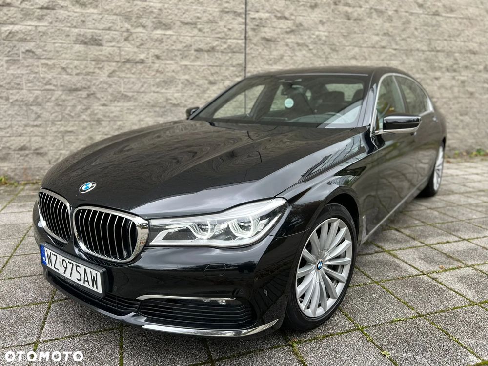 BMW Seria 7 750Li xDrive - 3