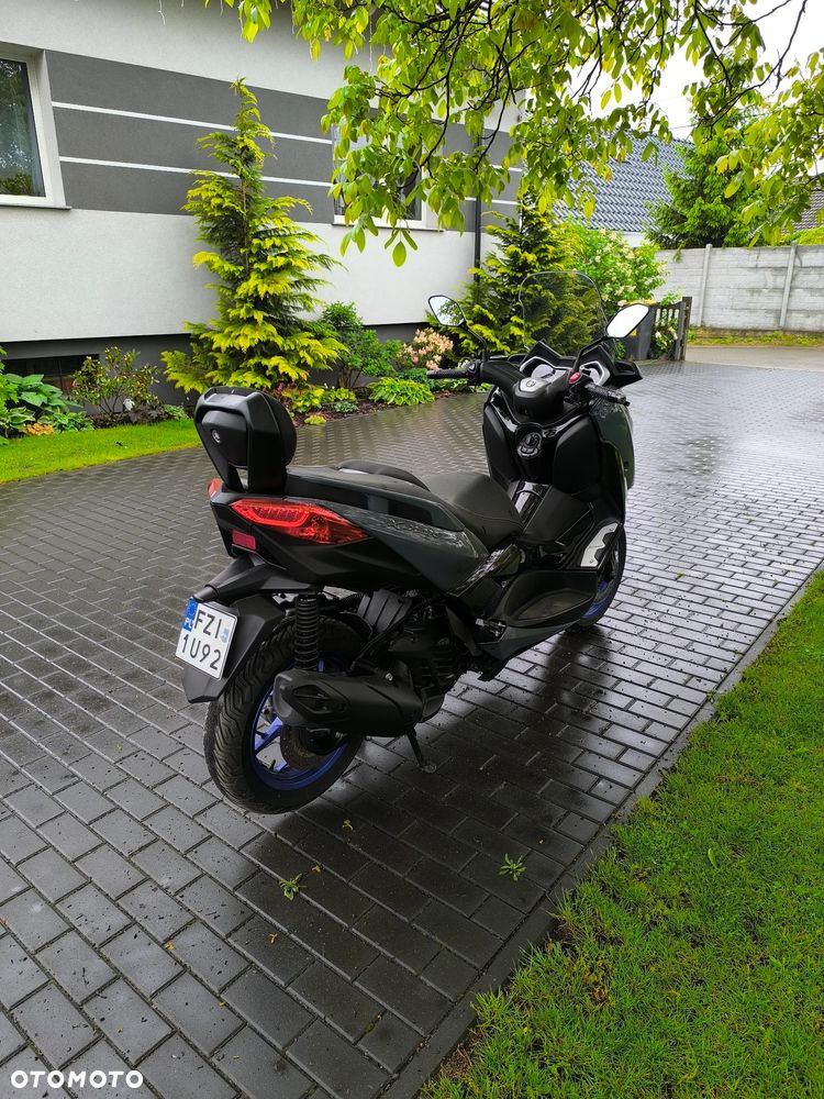 Yamaha X-max - 3
