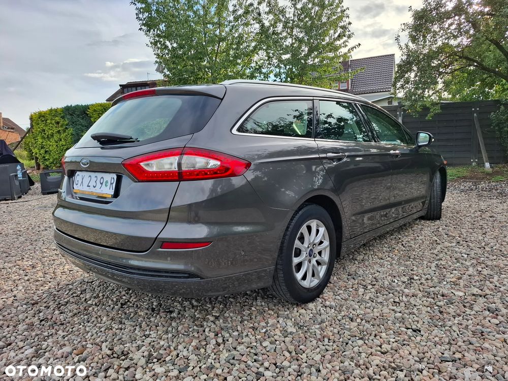 Ford Mondeo - 27