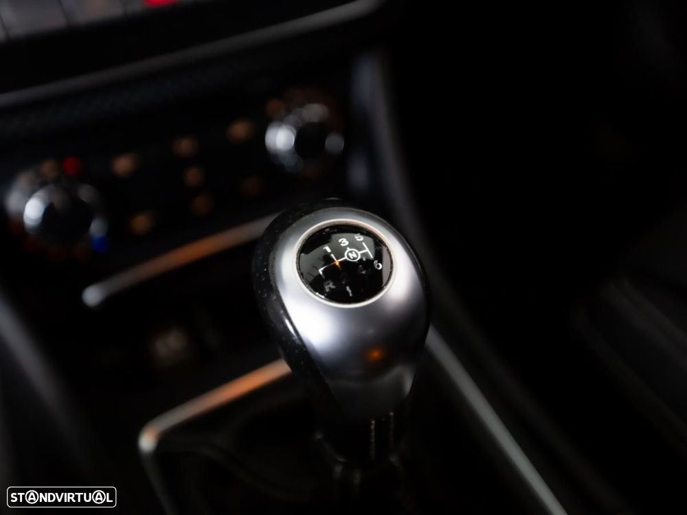 Mercedes-Benz A 180 - 17