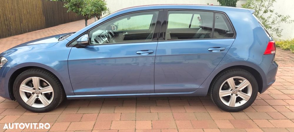Volkswagen Golf - 3
