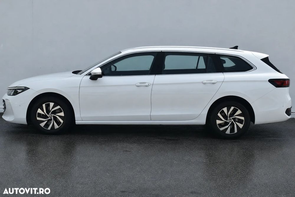 Volkswagen Passat 1.5 eTSI DSG MHEV Business - 8