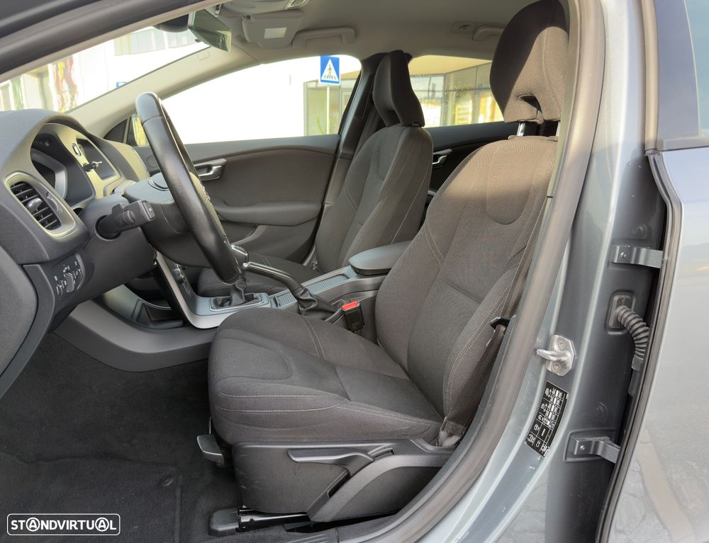 Volvo V40 1.6 D2 Kinetic Eco - 10