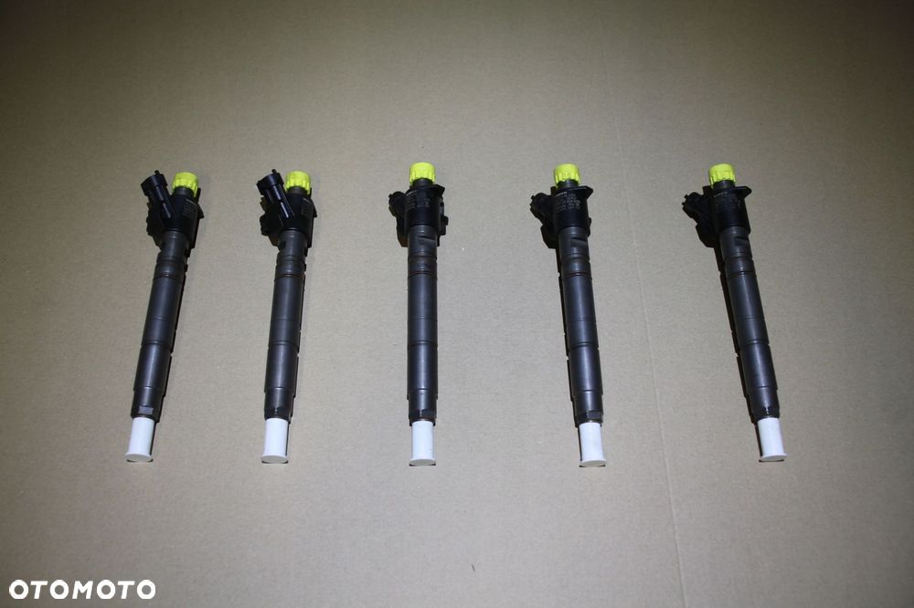 volvo v70 s80 xc70 v60 s60 xc60 2.0 d3 wtryskiwacze wtryski 31303238 - 2