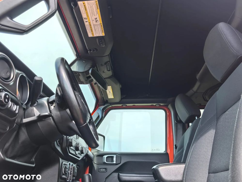 Jeep Gladiator - 39
