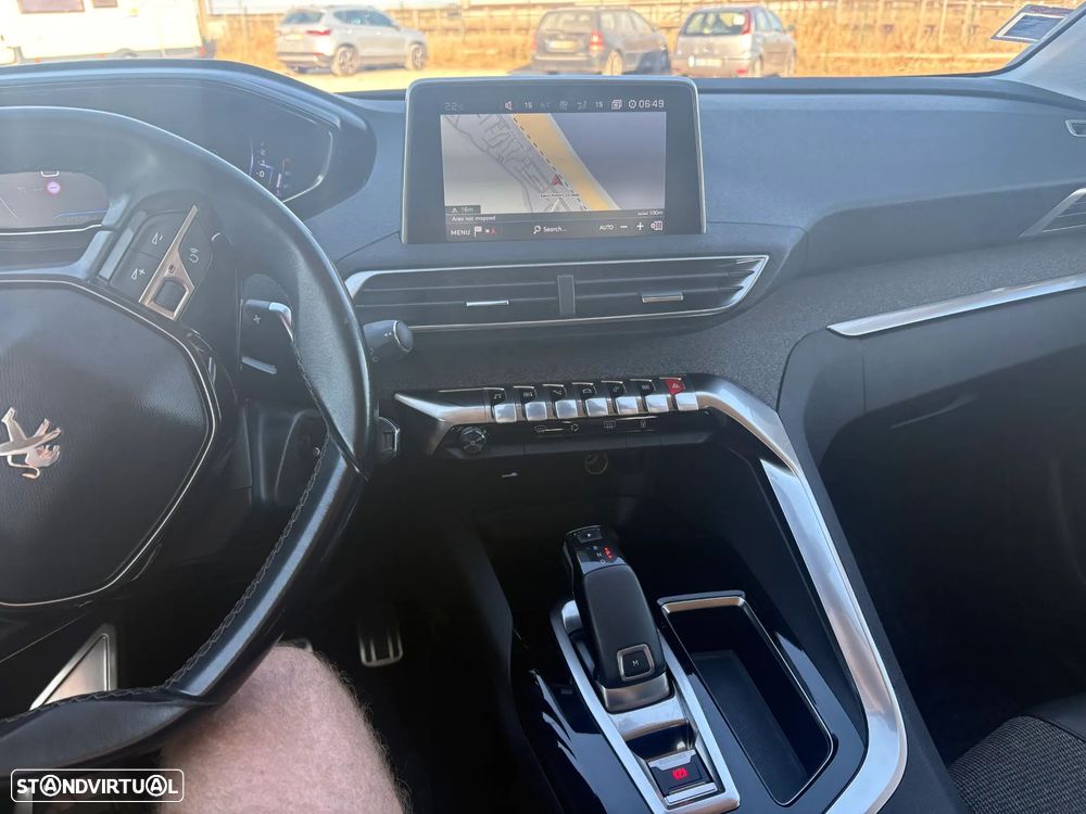 Peugeot 3008 1.5 BlueHDi Allure EAT8 - 22