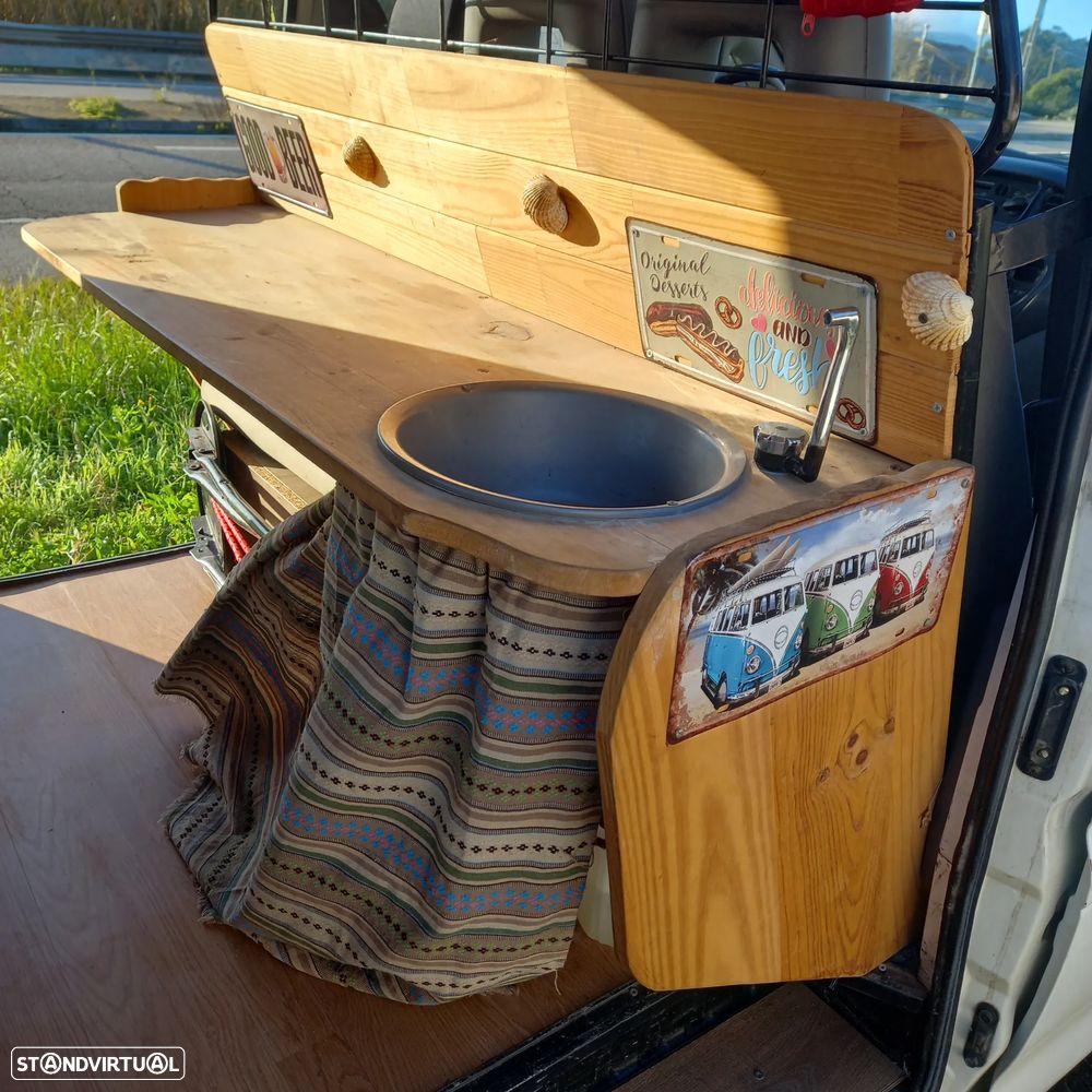 Mitsubishi L400 2.5 TD GL - 10