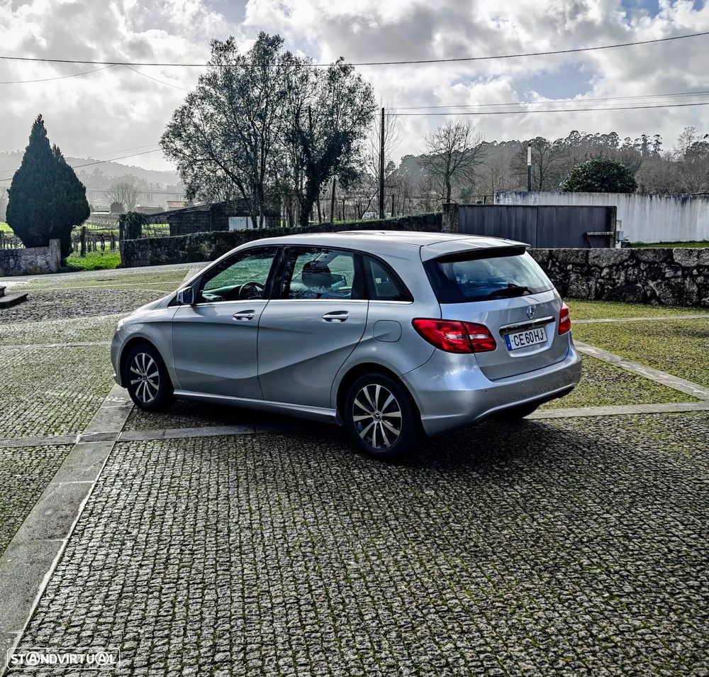 Mercedes-Benz B 180 d AMG Line Aut. - 23