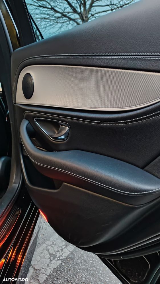 Mercedes-Benz E 220 d 4MATIC 9G-TRONIC AMG Line - 9