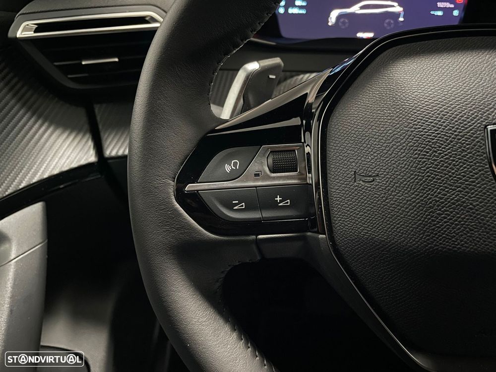 Peugeot 2008 1.2 PureTech Allure EAT8 - 10