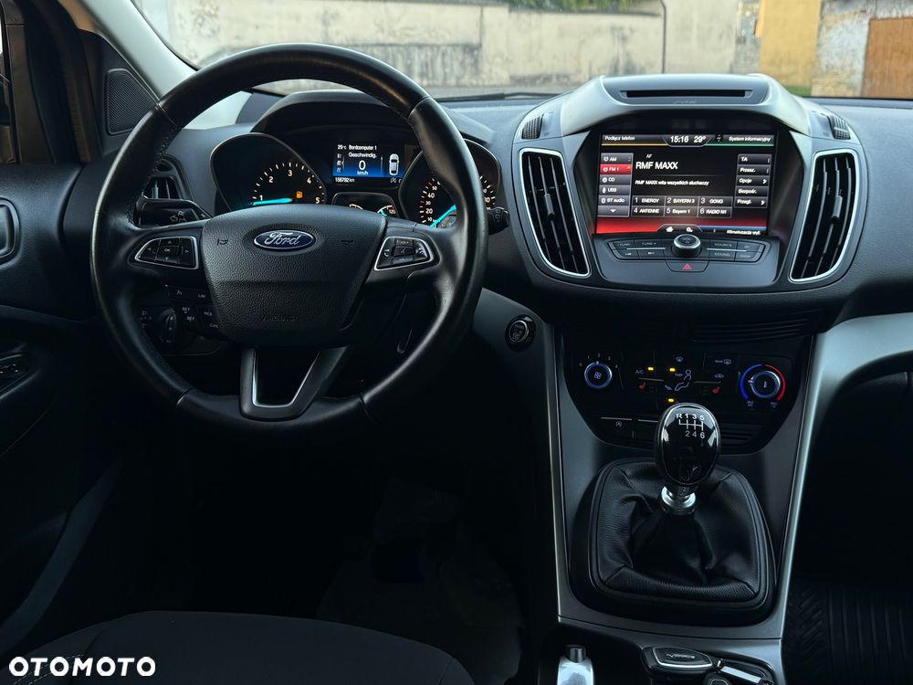 Ford Kuga 2.0 TDCi 4x4 Titanium - 25