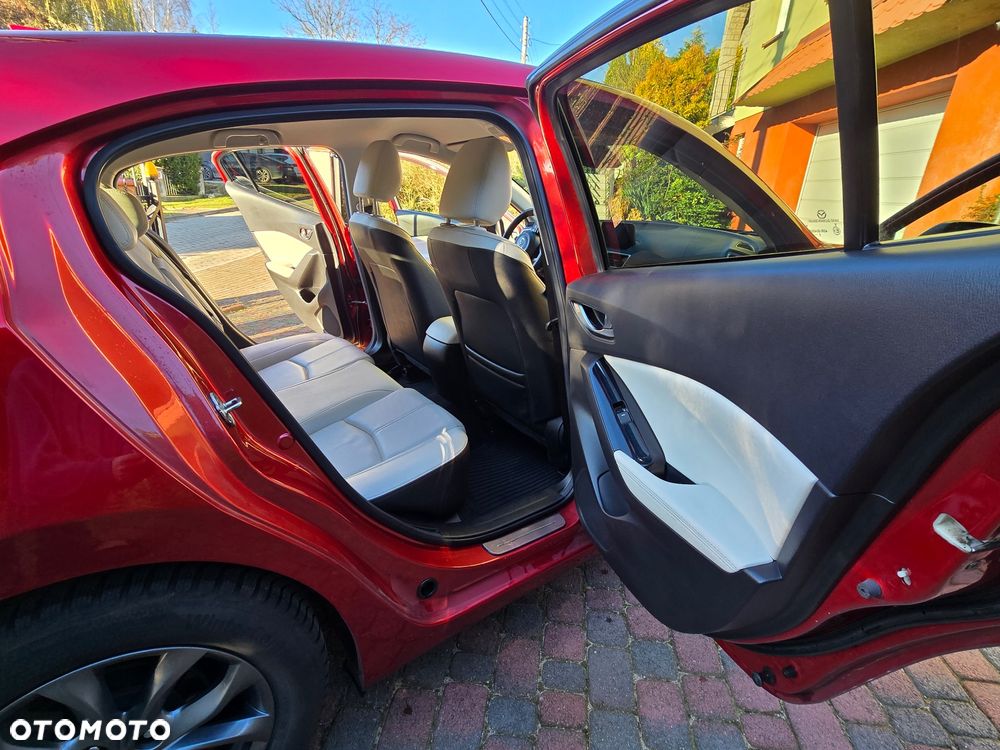 Mazda 3 1.5 D Skypassion - 11