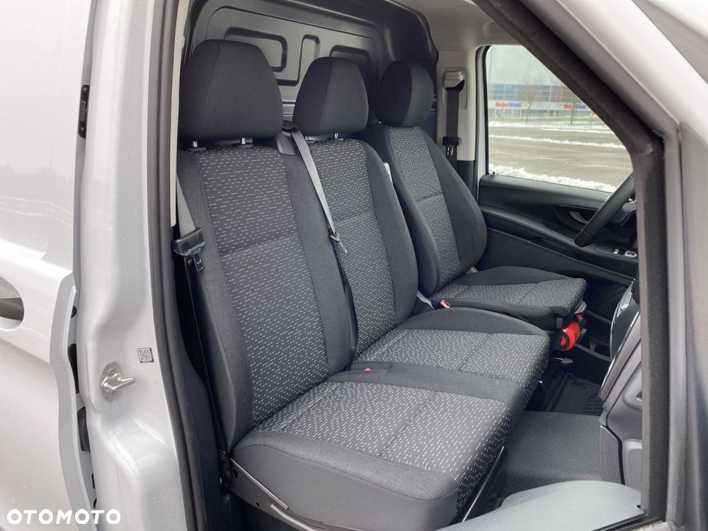 Mercedes-Benz Vito - 17