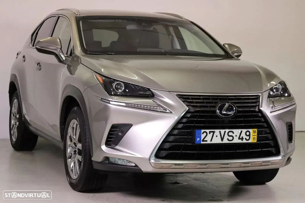 Lexus NX 300h Executive Plus - 1