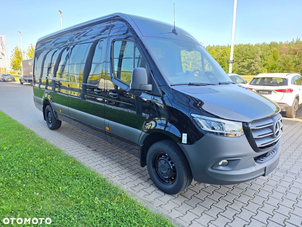 Mercedes-Benz Sprinter 317 CDI Furgon PRO długi 4325 mm L3H2 - 11