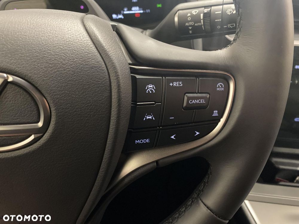 Lexus UX 300h Prestige - 14