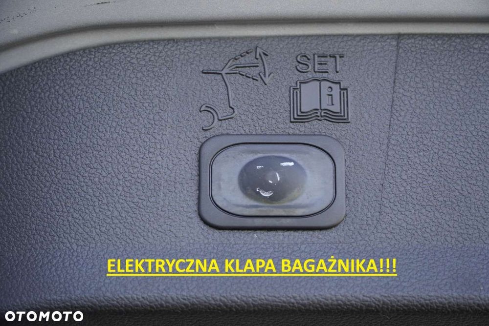 Ford Kuga 2.0 TDCi 2x4 Titanium - 23