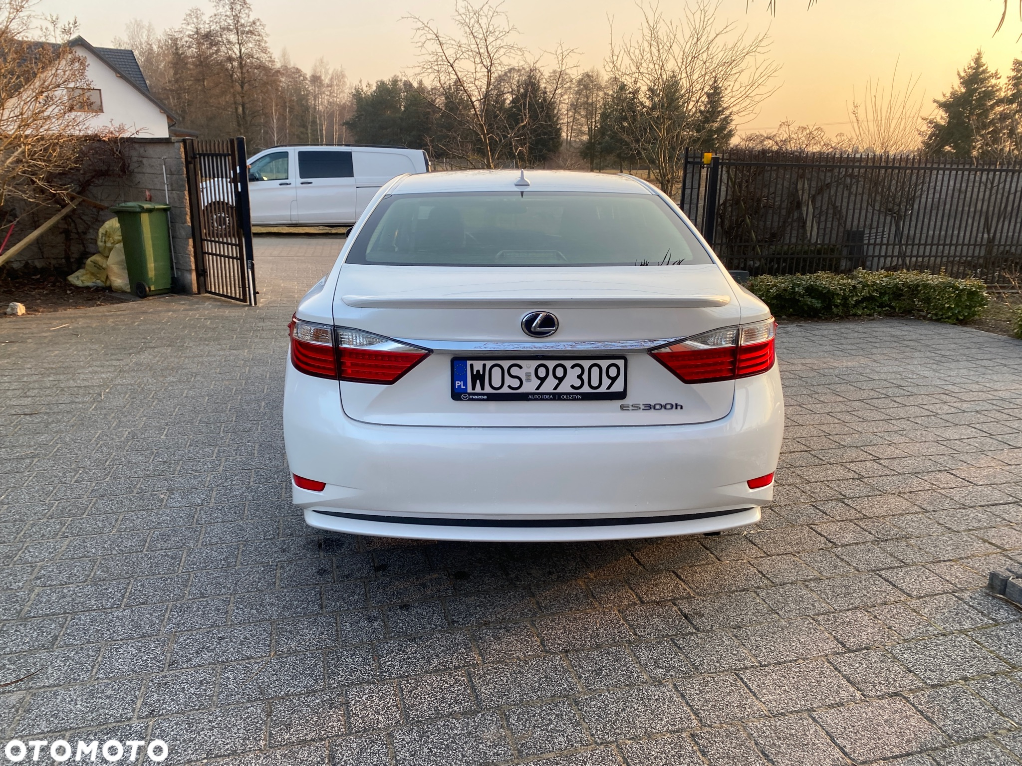 Lexus ES 300h Prestige - 5