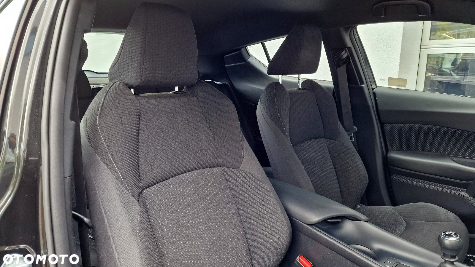 Toyota C-HR 1.2 T GPF Premium - 18