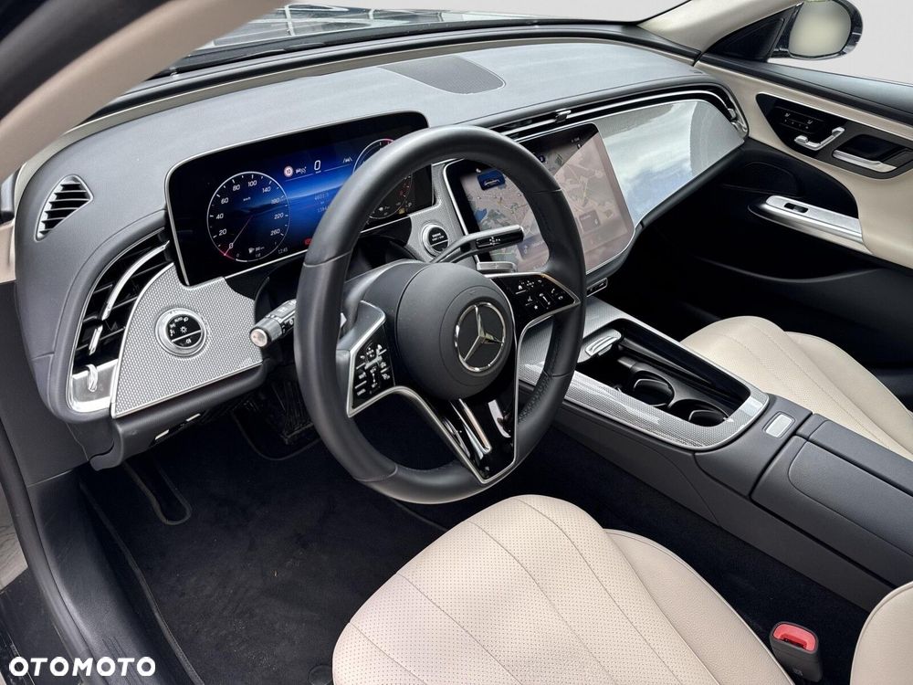 Mercedes-Benz Klasa E - 12