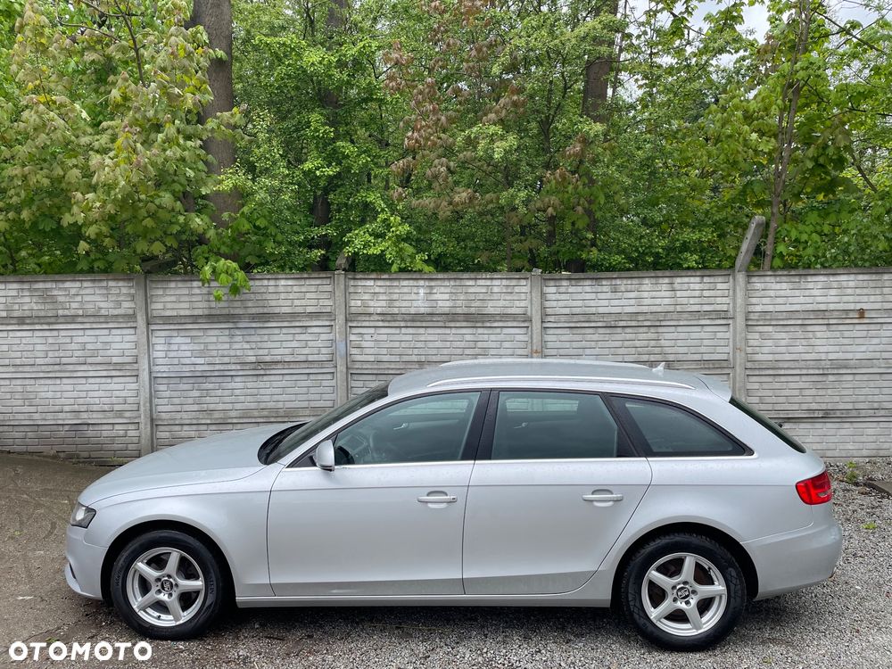 Audi A4 Avant 2.0 TDI DPF Ambition - 4