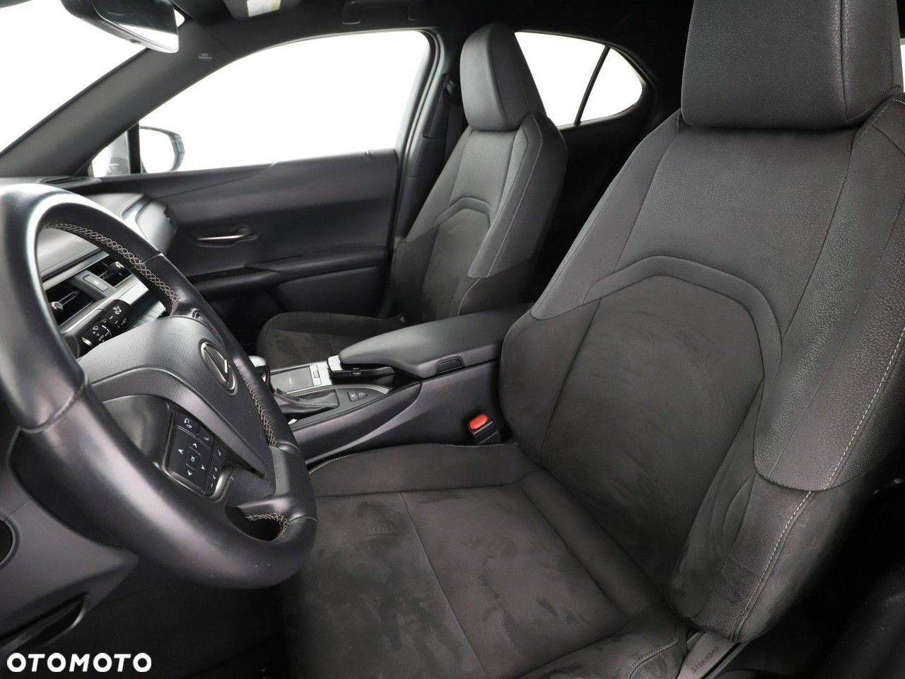 Lexus UX 200 GPF Business 2WD - 13