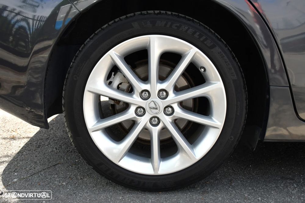Lexus CT 200h 4E P.Executive+Tecto de Abrir - 18