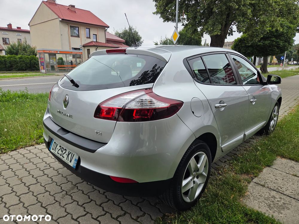 Renault Megane ENERGY TCe 115 Start & Stop Authentique - 5