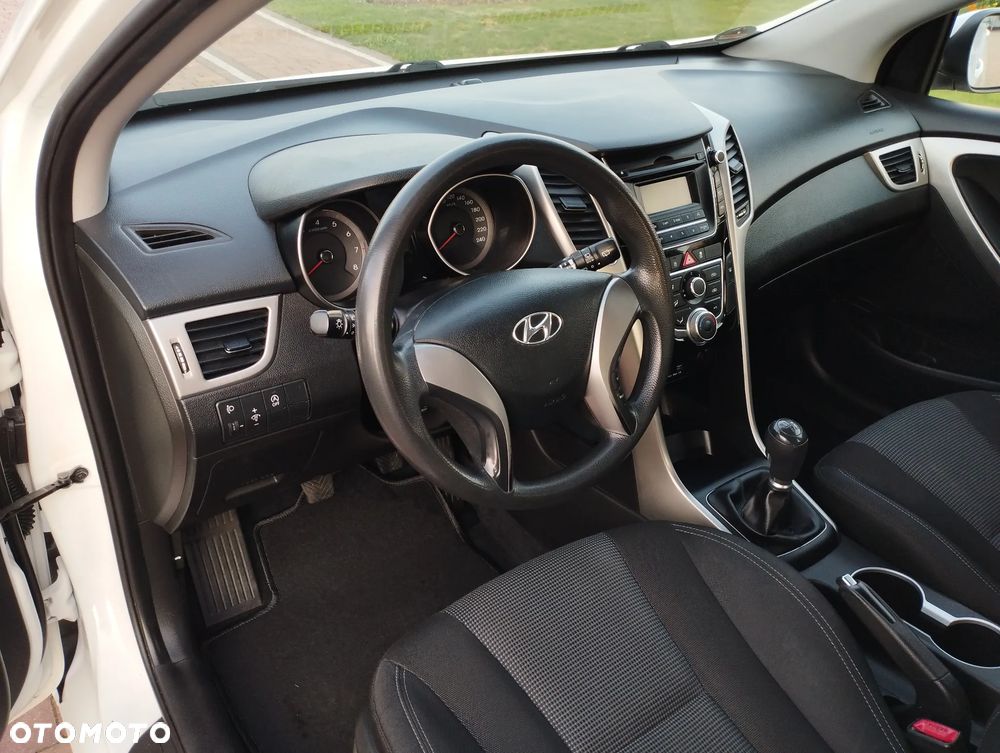 Hyundai i30 - 12