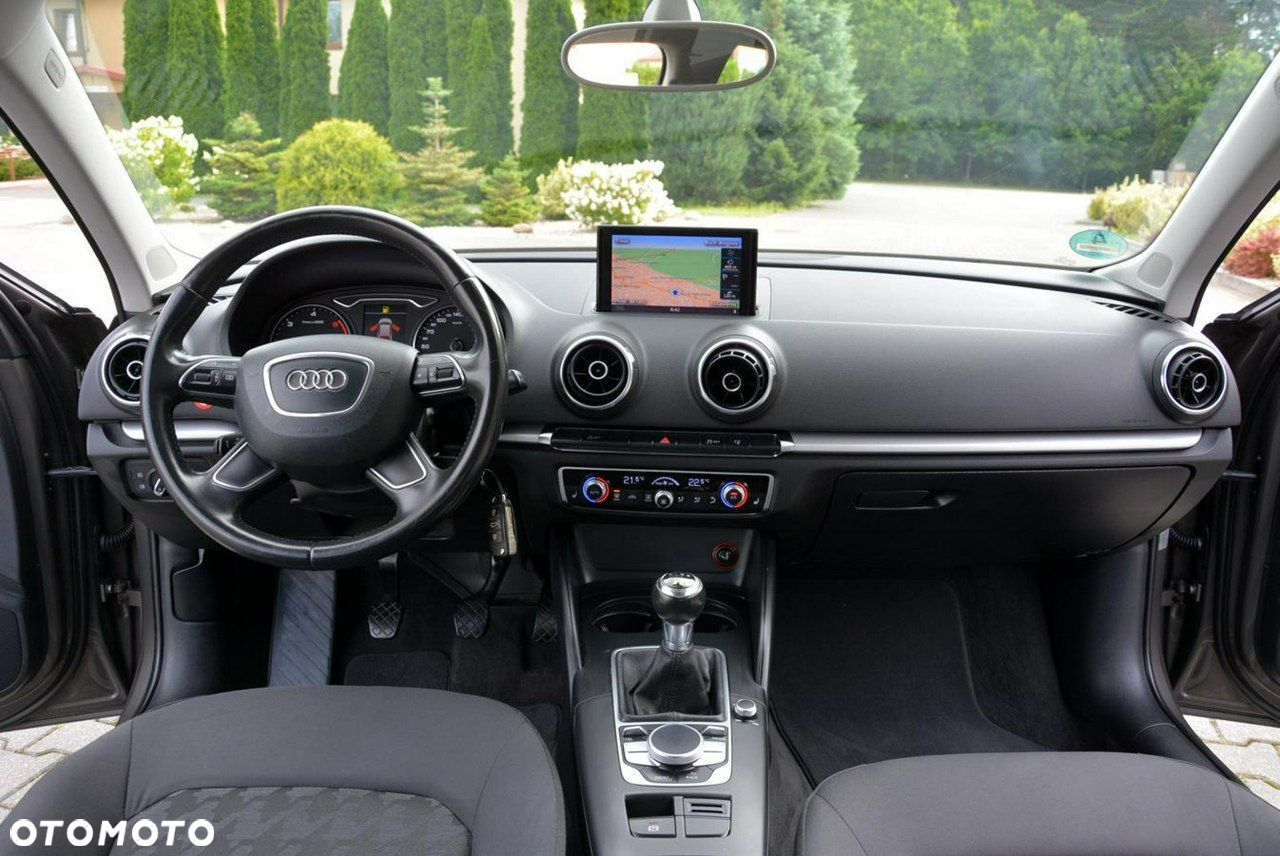 Audi A3 1.6 TDI Ambiente - 24
