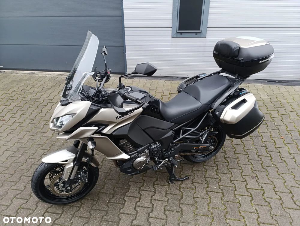 Kawasaki Versys 1000 - 20