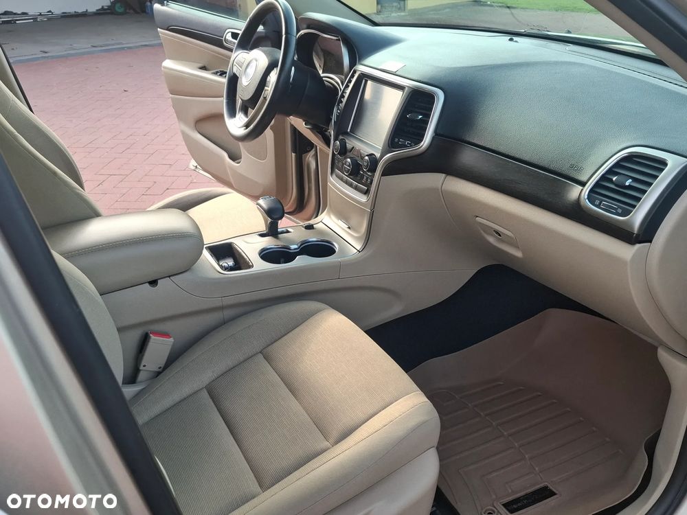 Jeep Grand Cherokee - 8