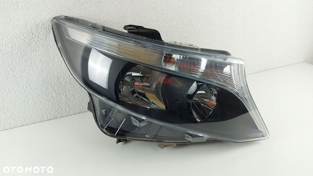 MERCEDES VITO 447 14- LAMPA PRAWA REFLEKTOR PRAWY - 1