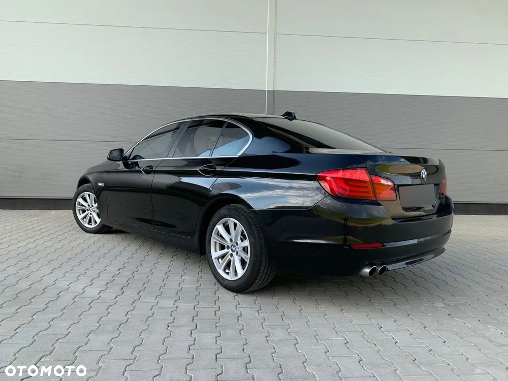 BMW Seria 5 520d - 5