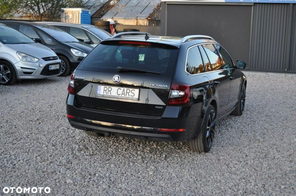 Skoda Octavia 2.0 TDI 4x4 DSG RS - 7