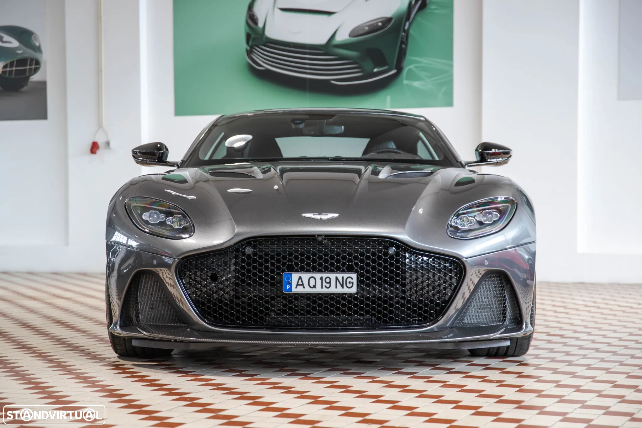 Aston Martin DBS Coupe Superleggera - 2