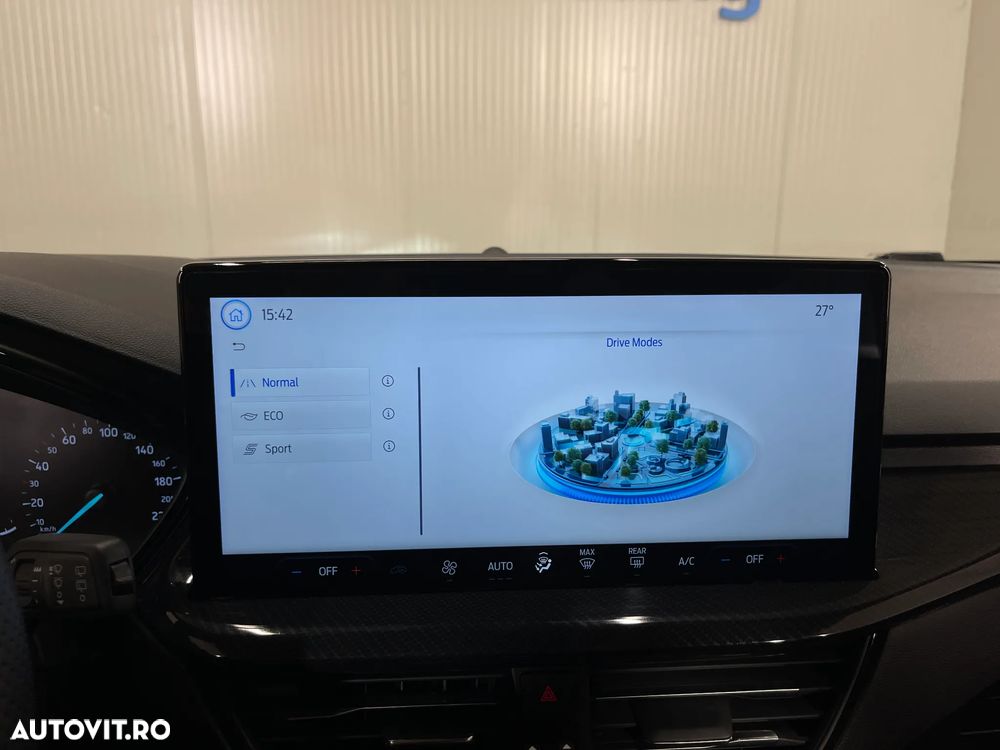 Ford Focus 1.0 EcoBoost MHEV Titanium - 15