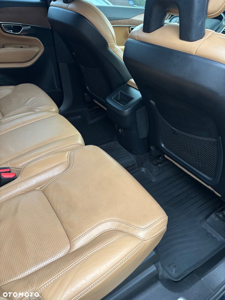 Volvo XC 90 D5 AWD Inscription - 8