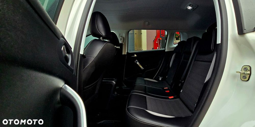 Peugeot 2008 1.6 BlueHDi Allure - 15