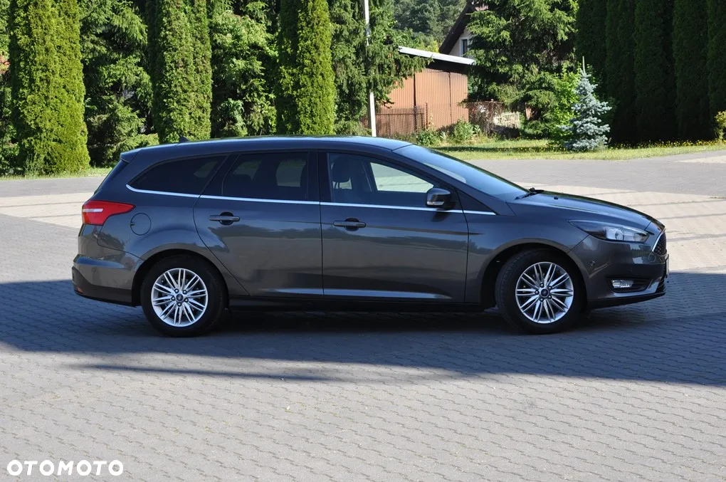 Ford Focus 1.5 TDCi DPF Start-Stopp-System Titanium - 6