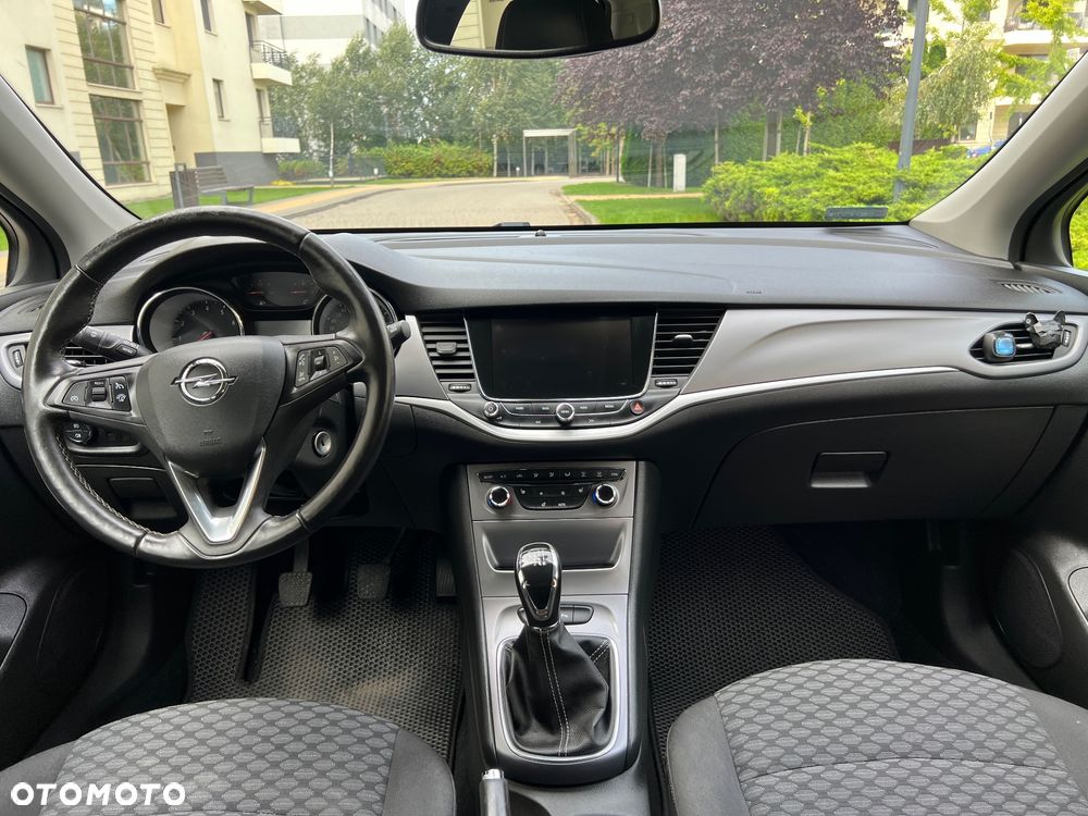 Opel Astra 1.4 T Enjoy - 17